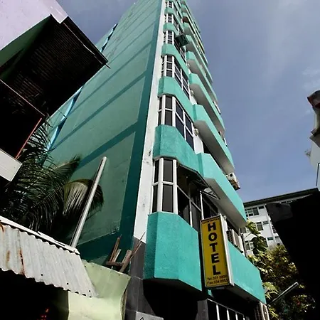 Luckyhiya Hotel